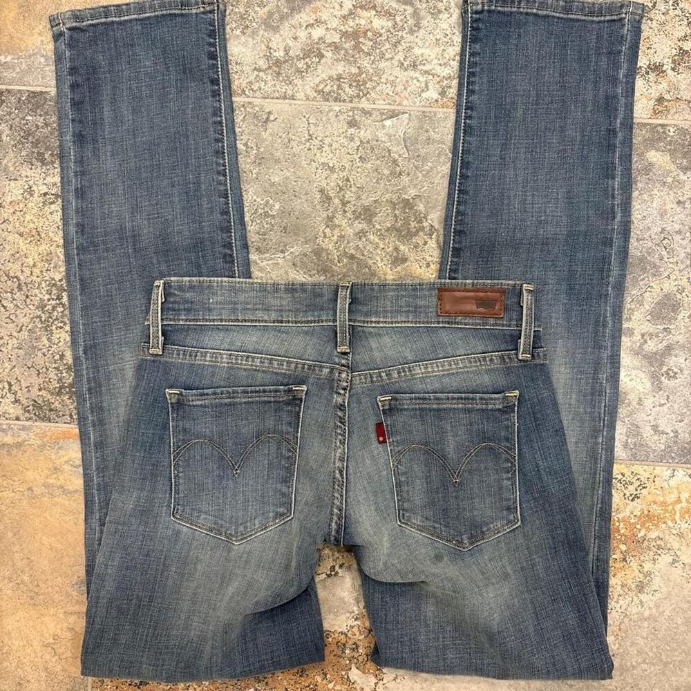 Levi-s Women's Blue and Navy Jeans
